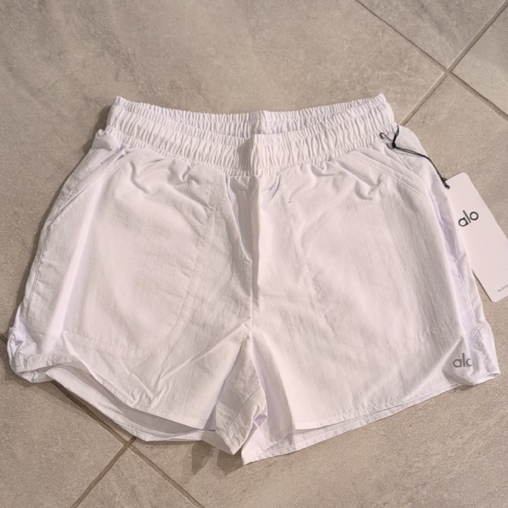 ALO Yoga Women's Bright White Athletic Shorts